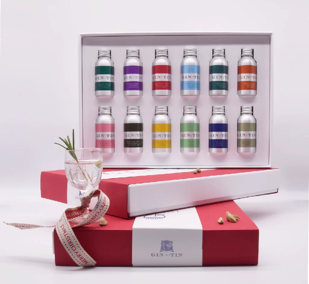 12 Stunning Valentine's Day Gins | 35ml x 12 Tins - Image 2