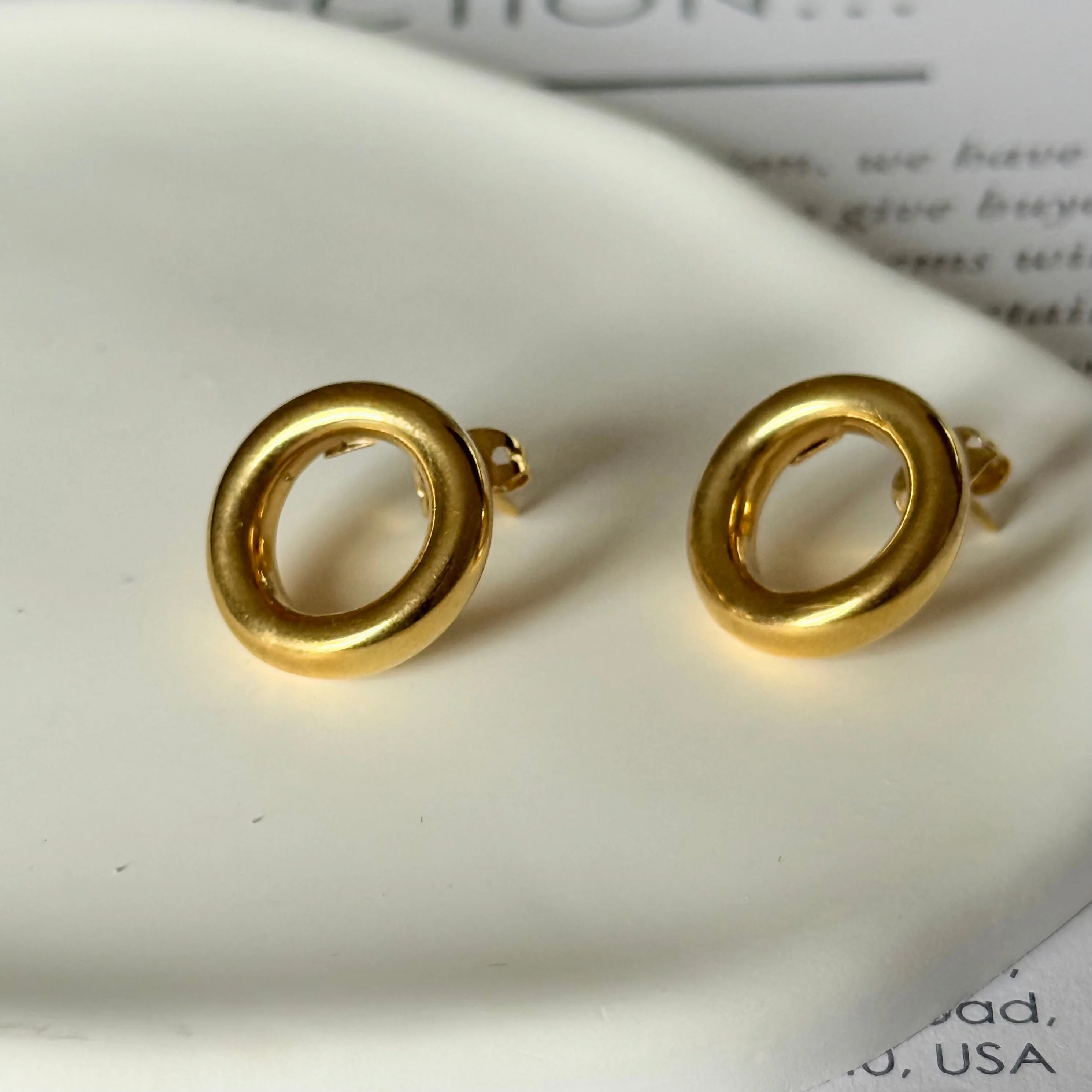 18k Gold Plated Silver Round Hoop Shaped Studs - Image 4