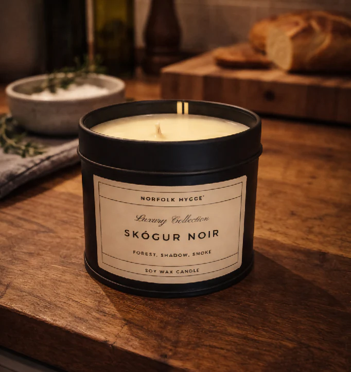 200 ml Skogur Noir - forest, shadow, smoke. Nordic Men's Range