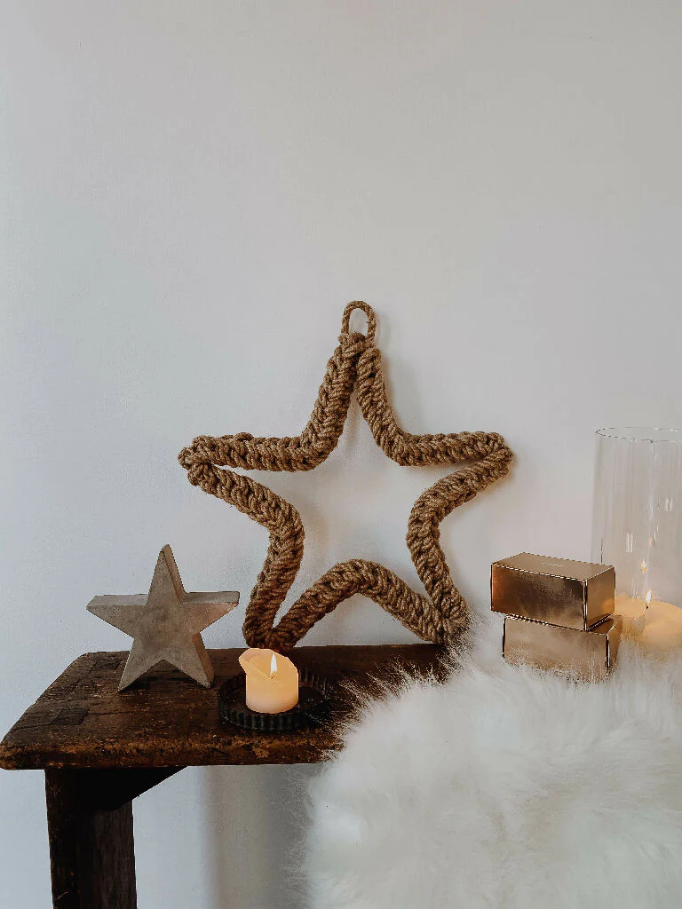 25cm Jute Spring Star Wreath - Image 9