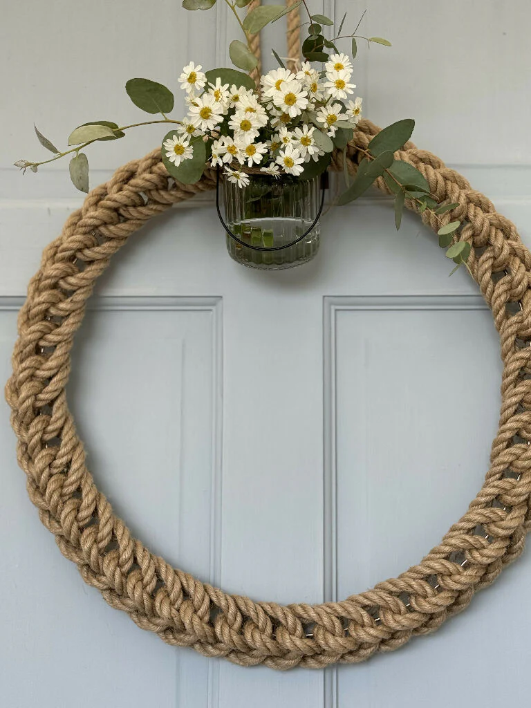 30cm Jute Rope Spring Wreath - Image 9