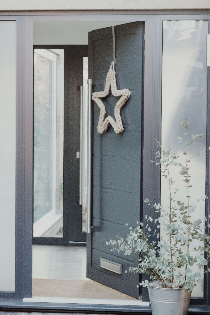 45cm Jute Star Rope Wreath - Image 2
