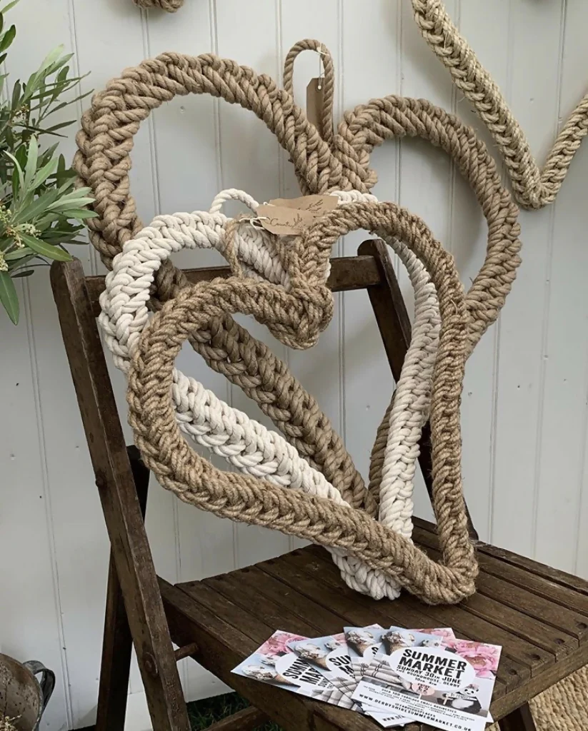 45cm Jute Heart Valentine’s Day Love Wreath - Image 7