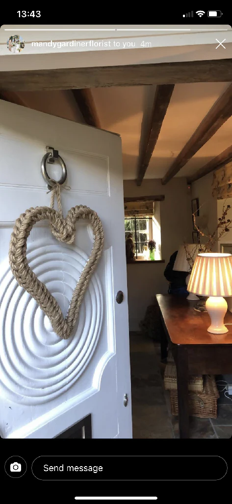 45cm Jute Heart Valentine’s Day Love Wreath - Image 8