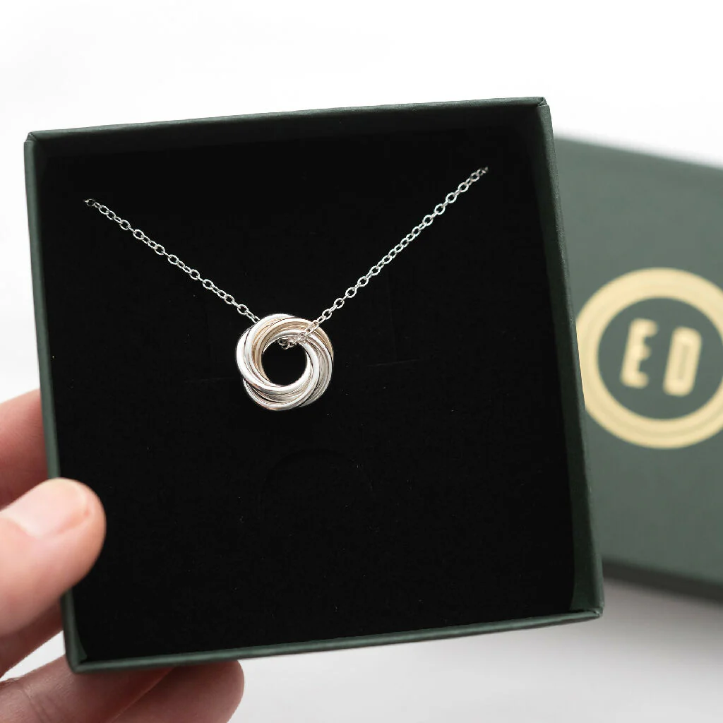 60th Gold and Silver Necklace - Image 8