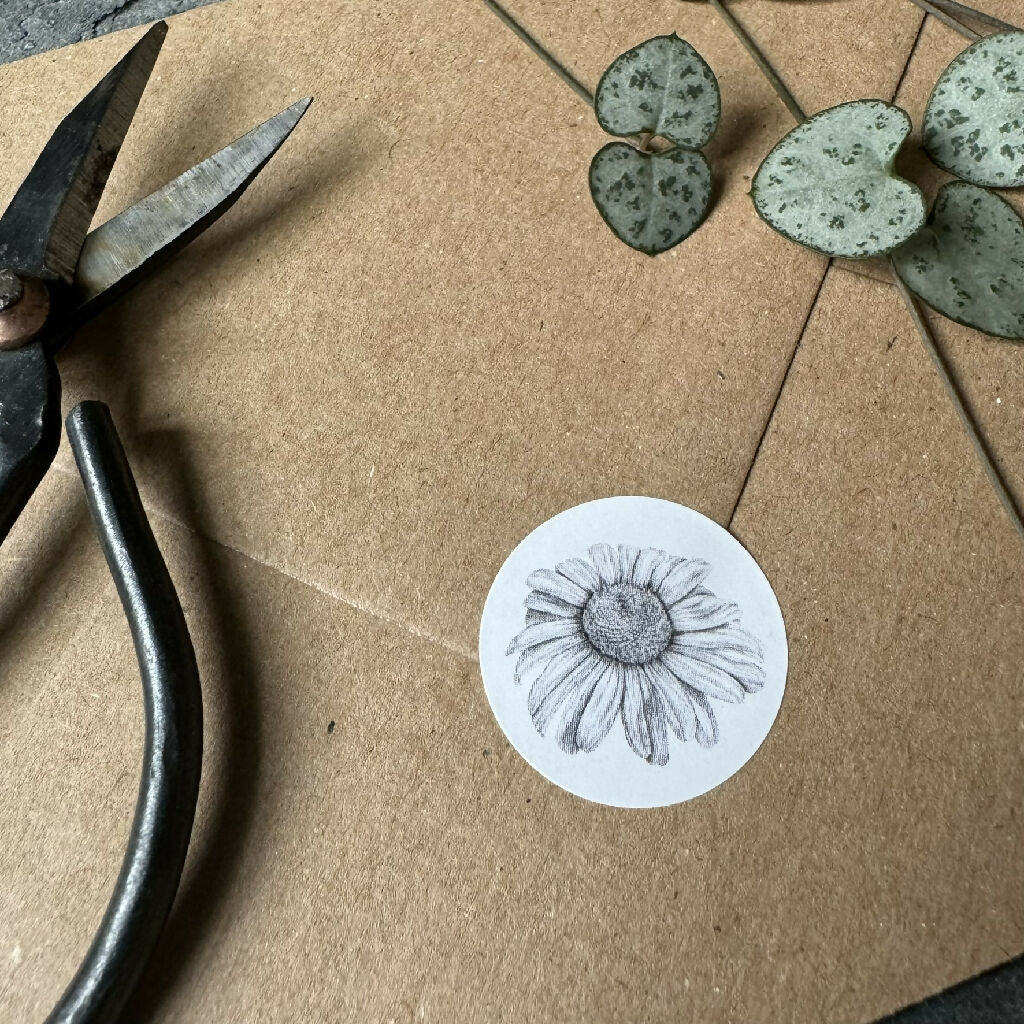 70 Mini Daisy Stickers (35 per sheet) - Image 3