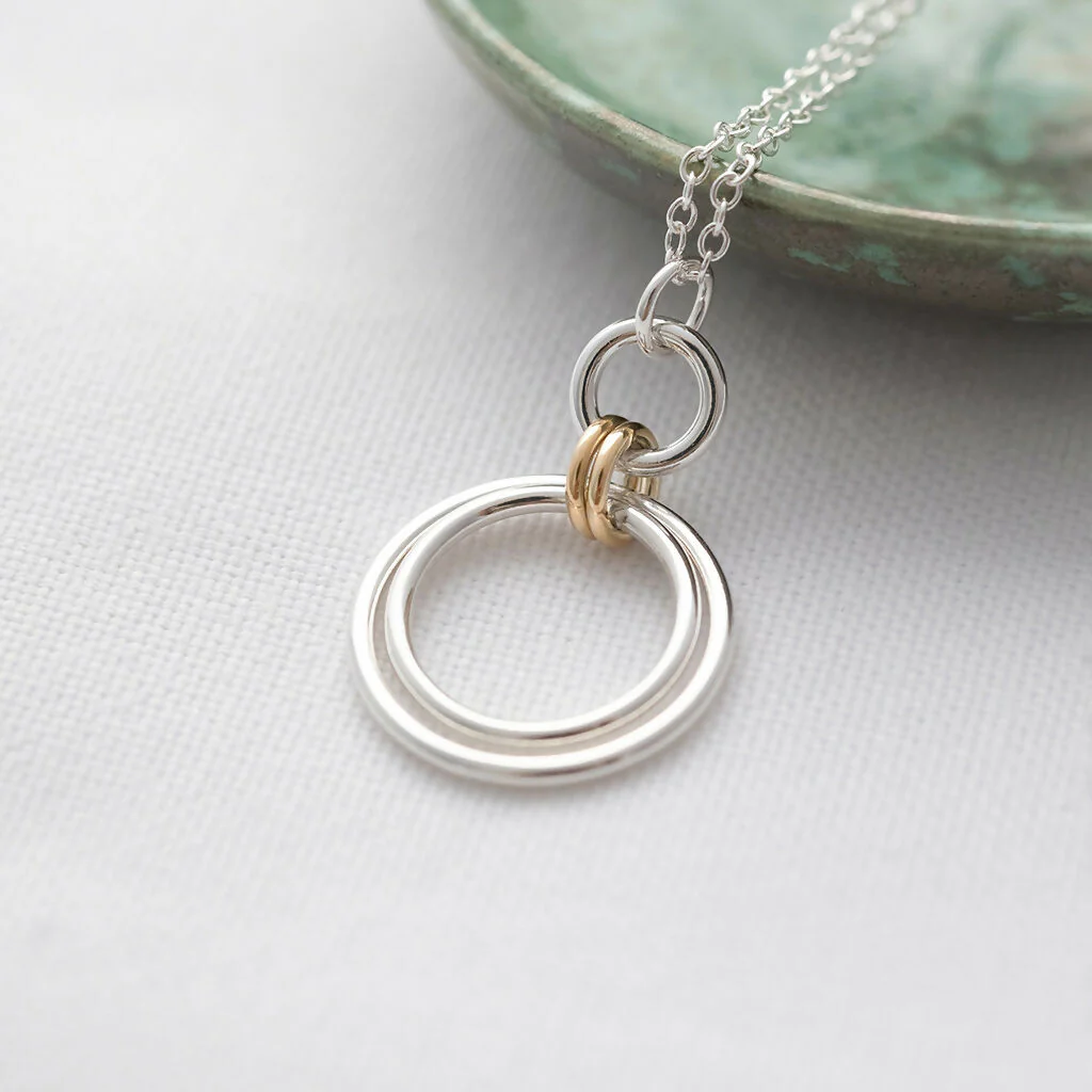 9ct Gold & Silver Two Ring Circle Necklace - Image 3