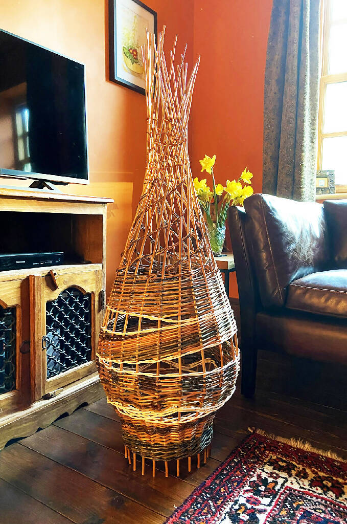 Aboriginal Style Lamp in Willow, Cane and Copper Coloured Wire - Image 3