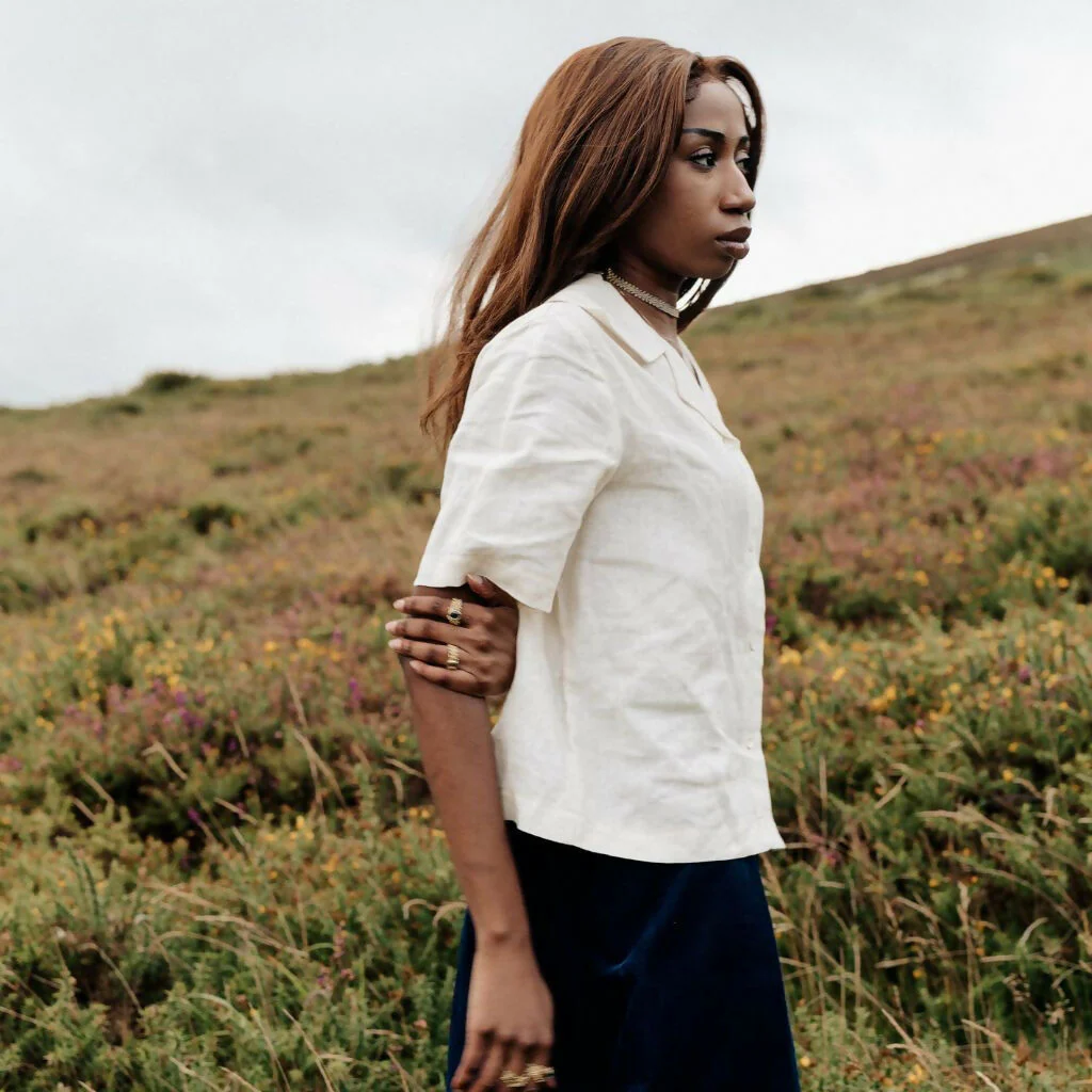 Ada Linen Blouse - Image 2