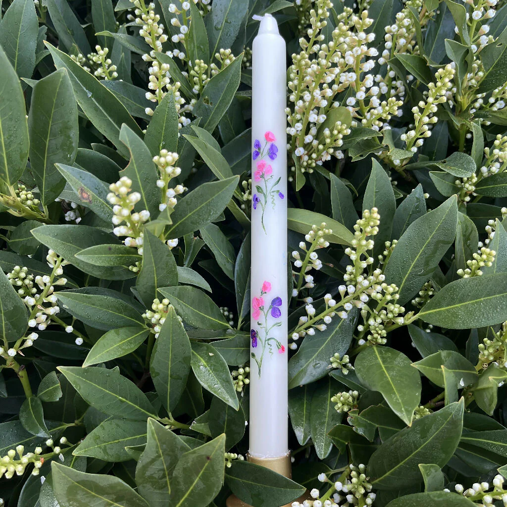 April Birth Flower Candle - Hand Painted Sweet Pea Candle with Metal Holder - Image 4
