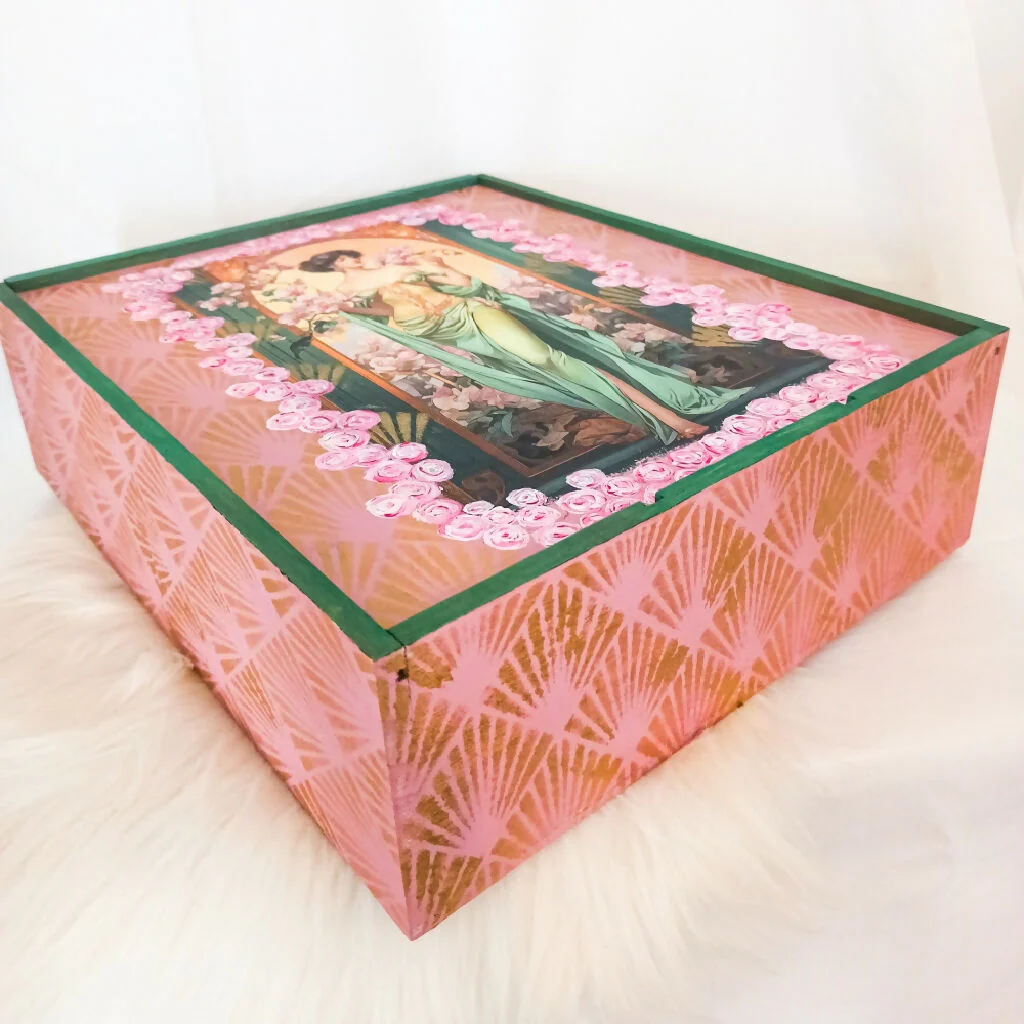 ART NOUVEAU DECOUPAGED WINE CADDY & KEEPSAKE BOX - Image 5