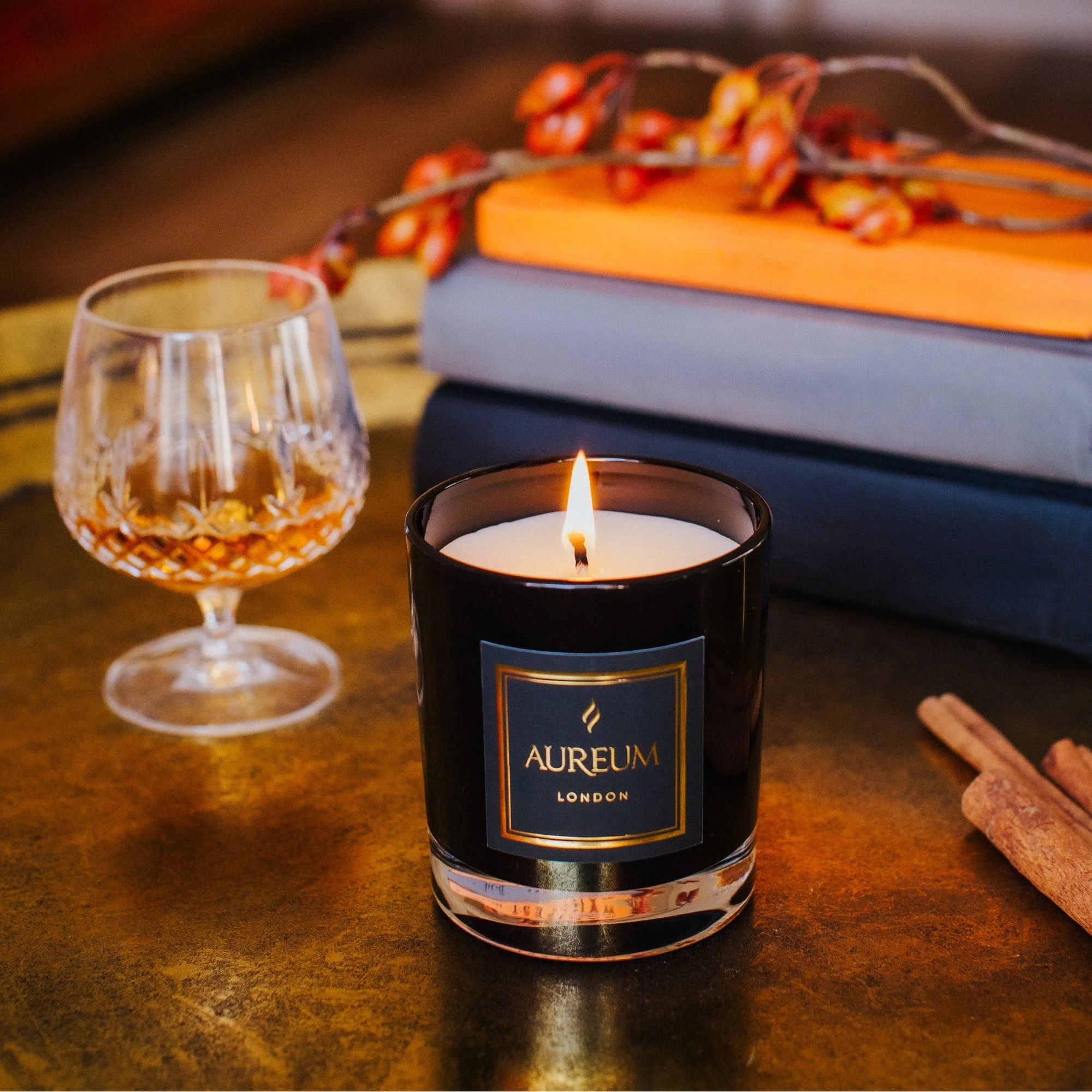 AURUM DULCIS CANDLE