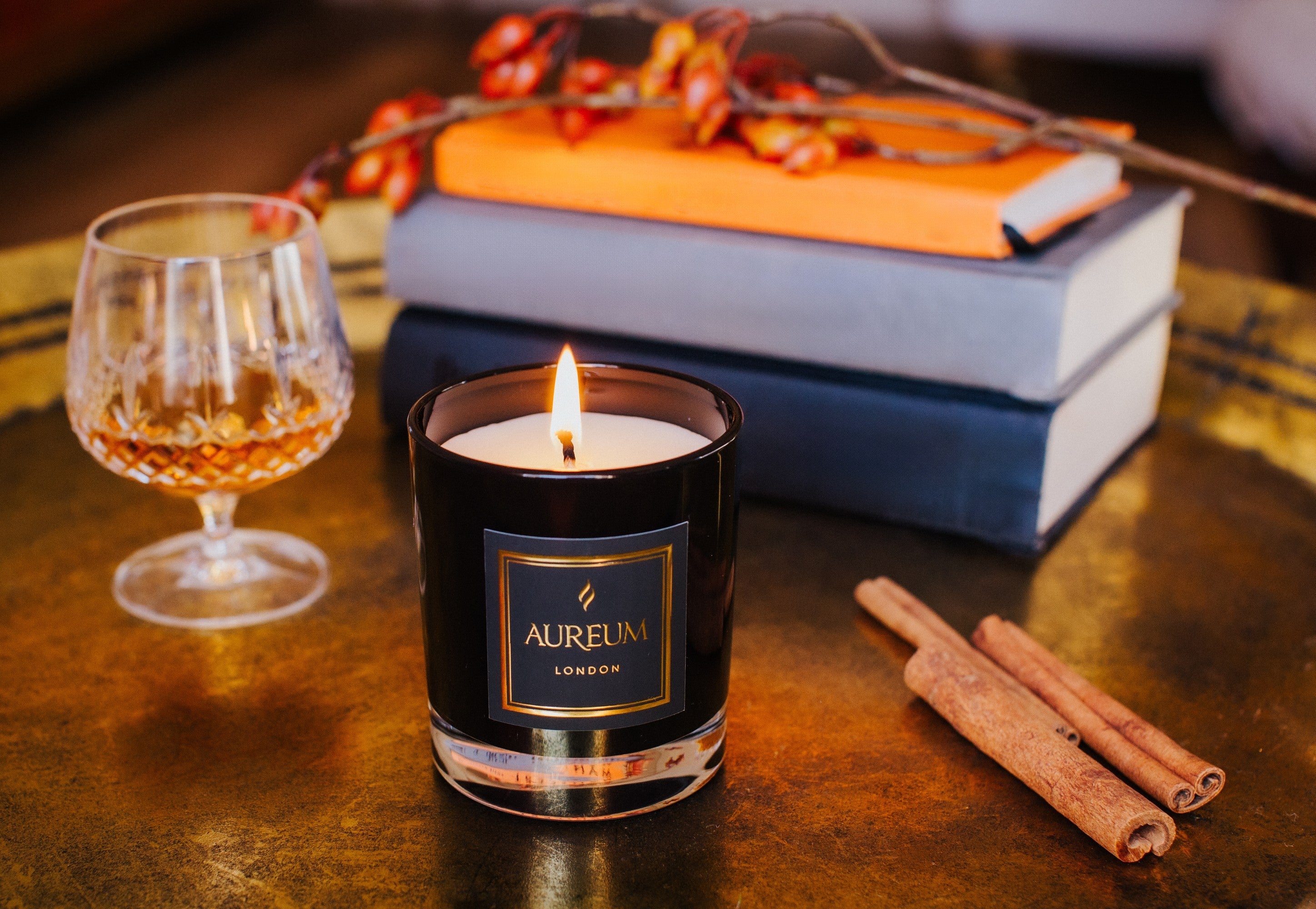AURUM DULCIS CANDLE - Image 2