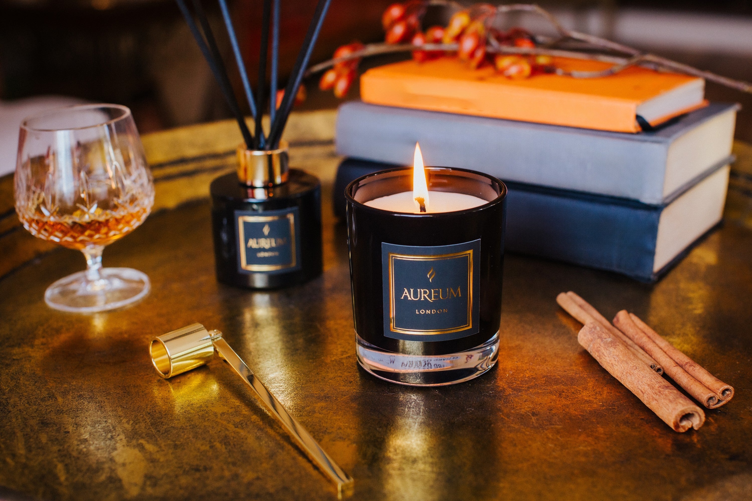 AURUM DULCIS CANDLE - Image 3