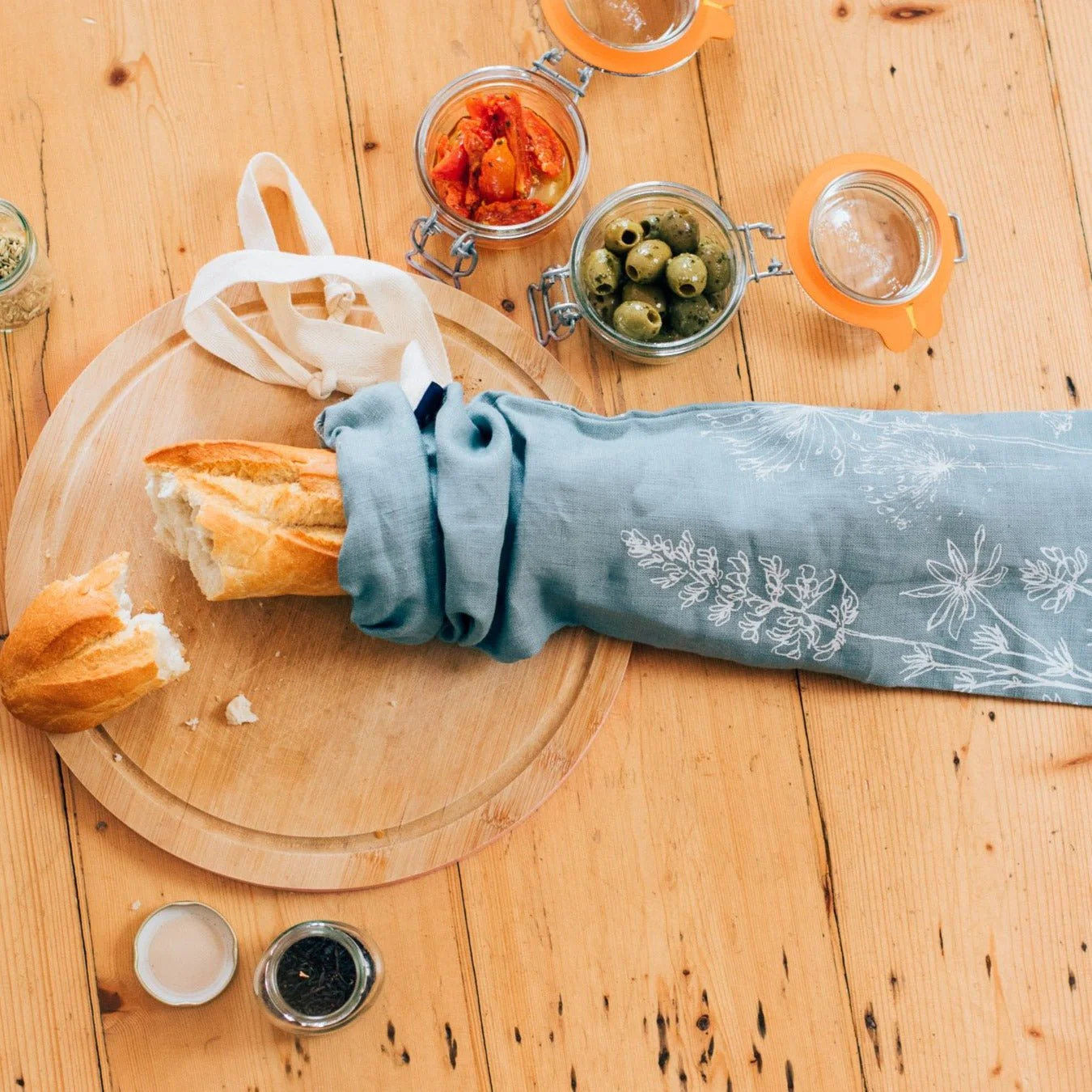 Baguette Bag from the Garden Collection - Image 3
