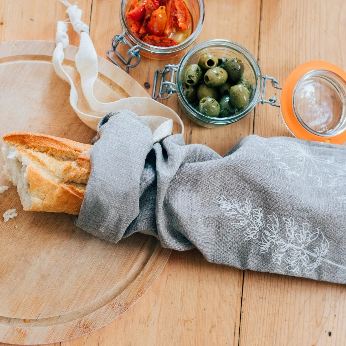 Baguette Bag from the Garden Collection - Image 6