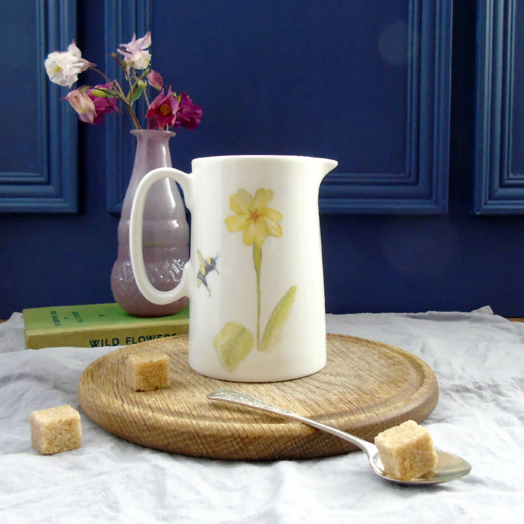 Bee and Spring Flowers Bone China Half Pint Jug - Image 4