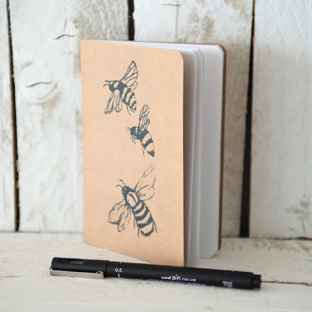 Bee Kraft Card Cover Notebook A5 - Image 3