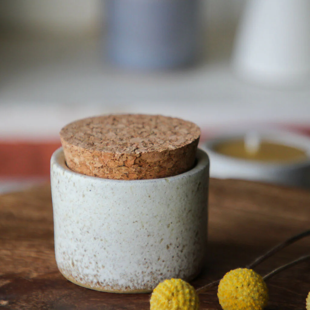 Beeswax Ceramic Candle Pot - Image 6