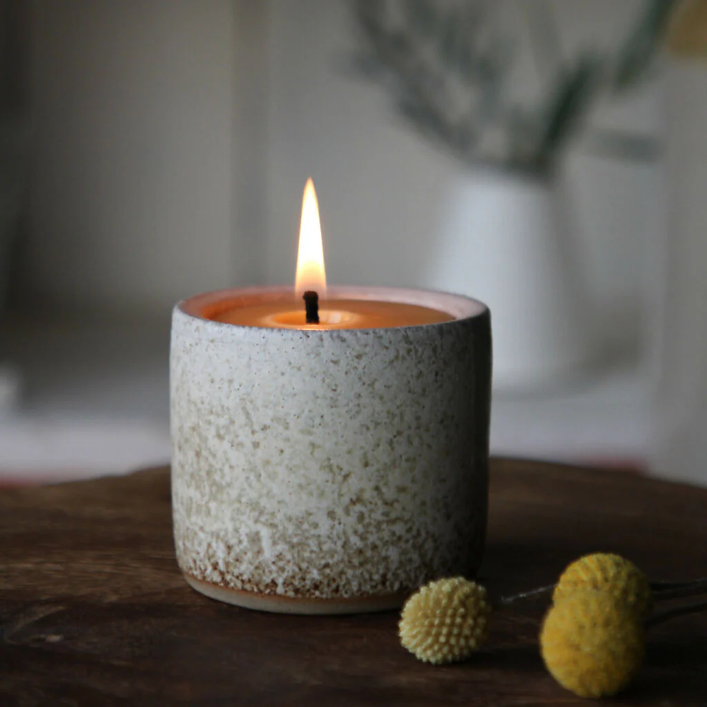 Beeswax Ceramic Candle Pot - Image 8