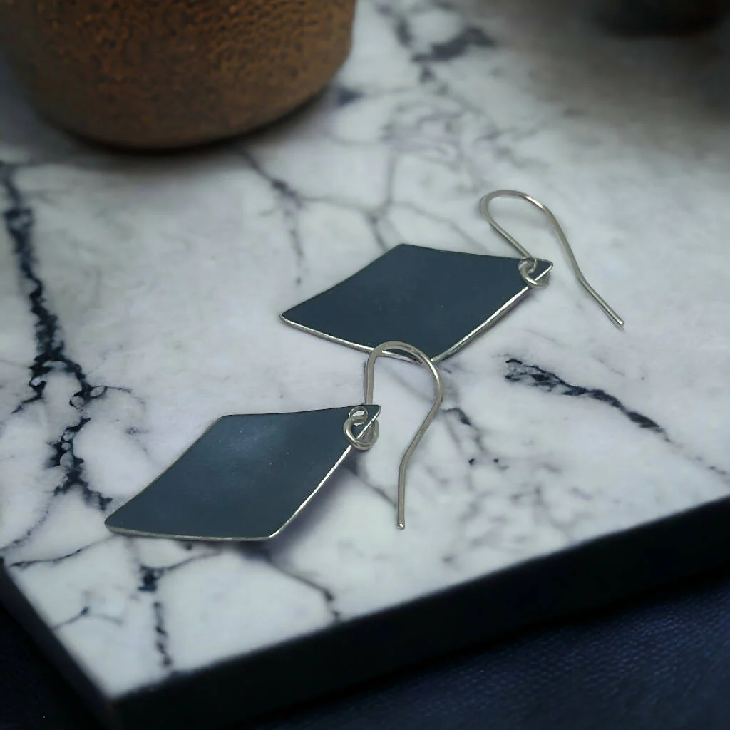Billy Button Inspired Black Aluminium / Silver Earrings - Image 4