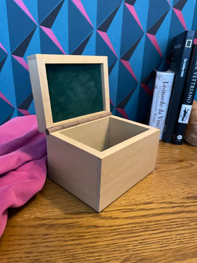Birch & Walnut Box - Image 3