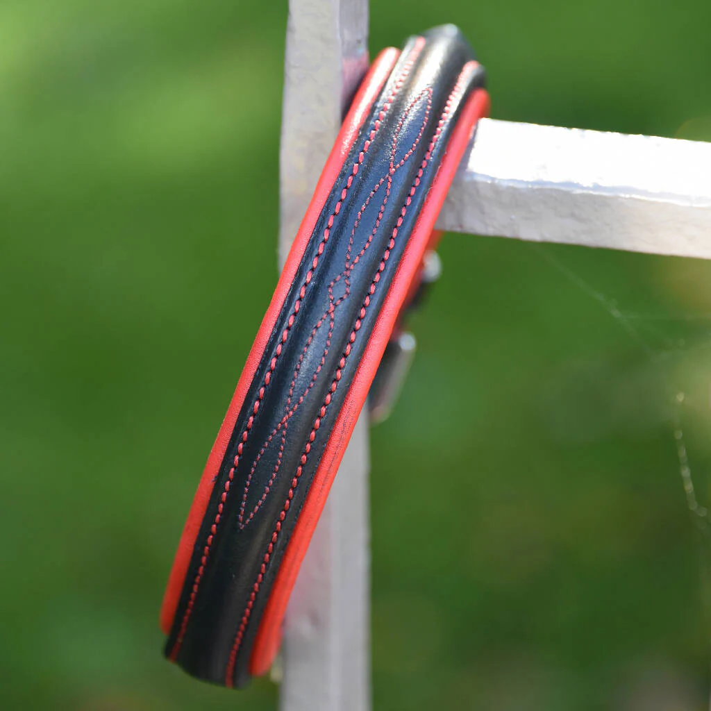 Bleaberry Leather Dog Collar - Image 5