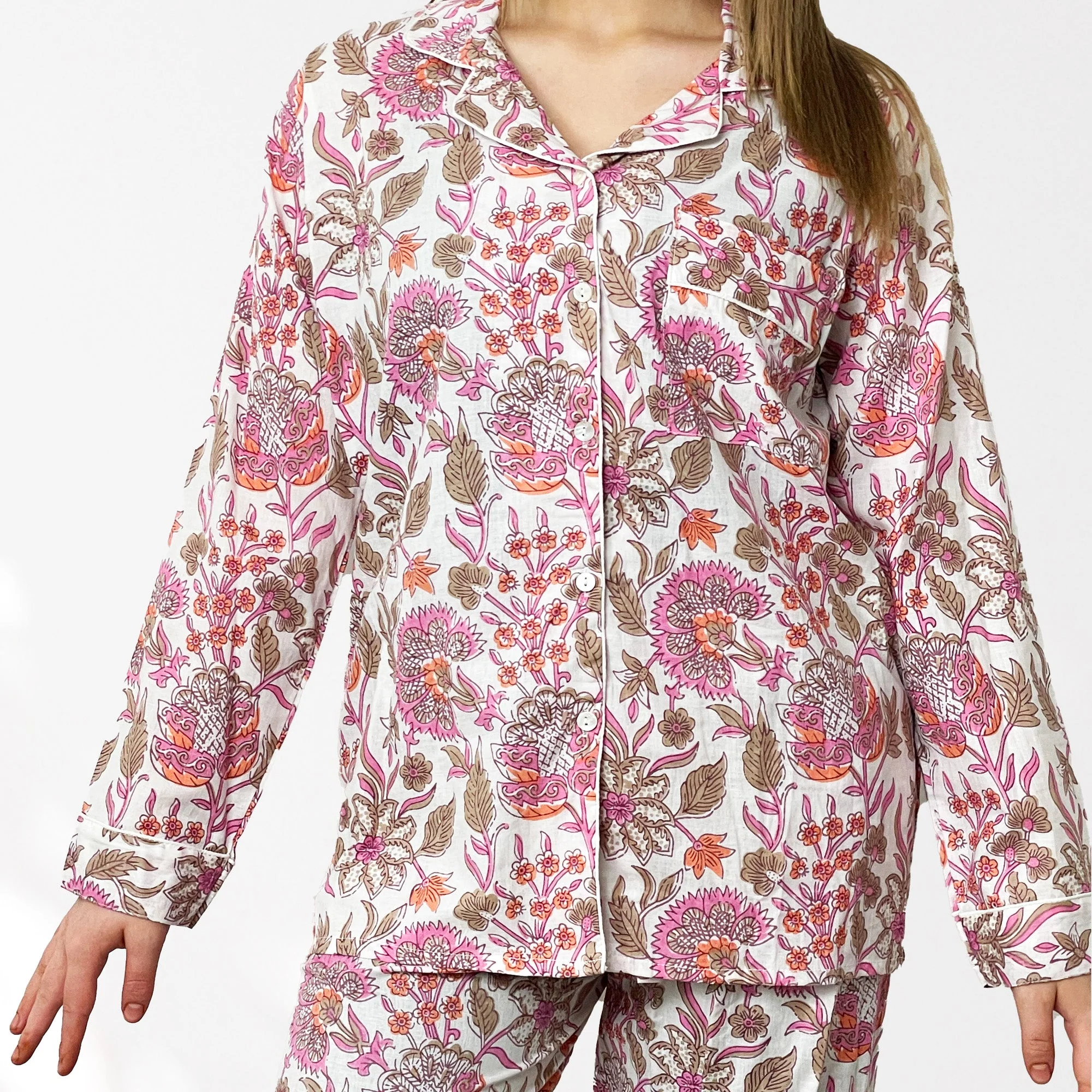 Block Print Floral 100% Cotton Long Pyjama Set in White and Pink - Image 4