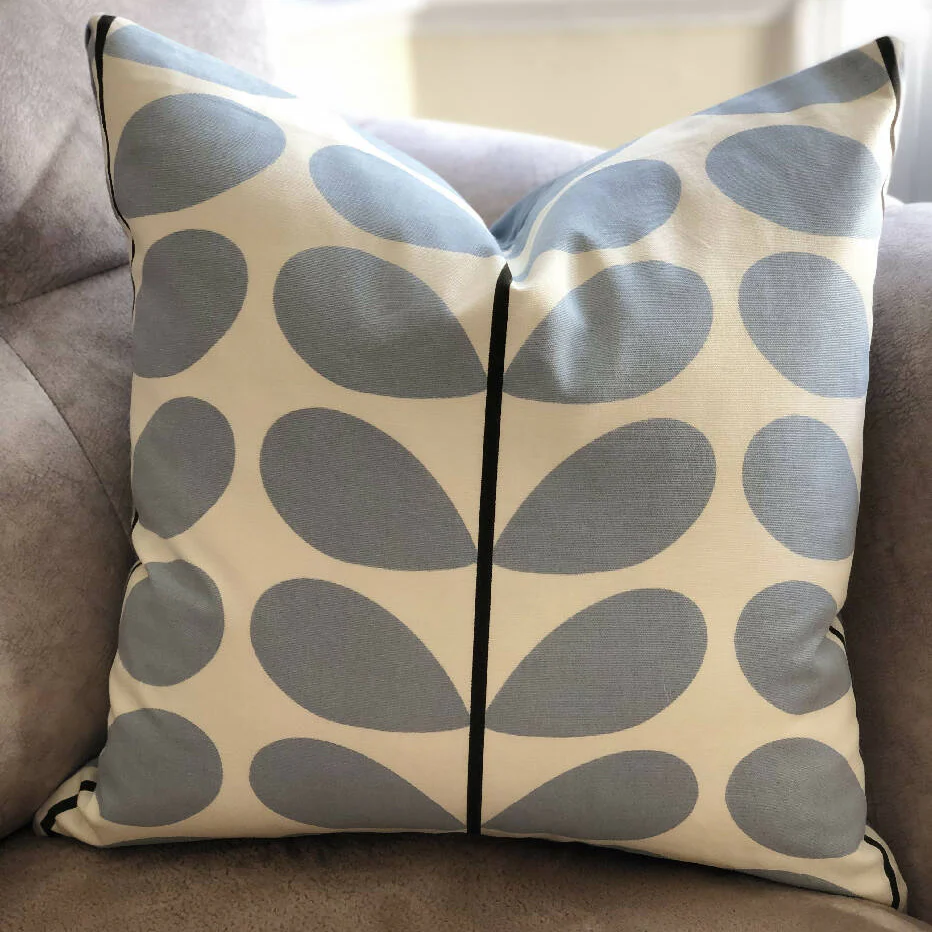 Blue Leaf, Velvet-Backed Cushion - Image 4