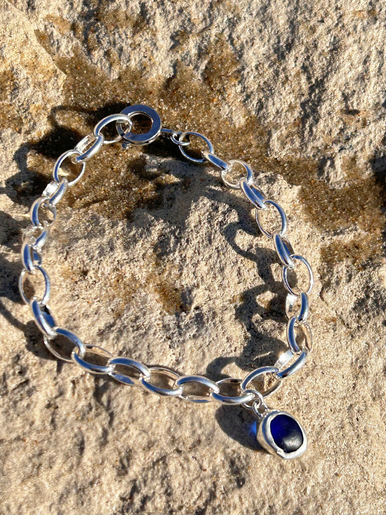 Blue Seaglass chunky chain bracelet - Image 2