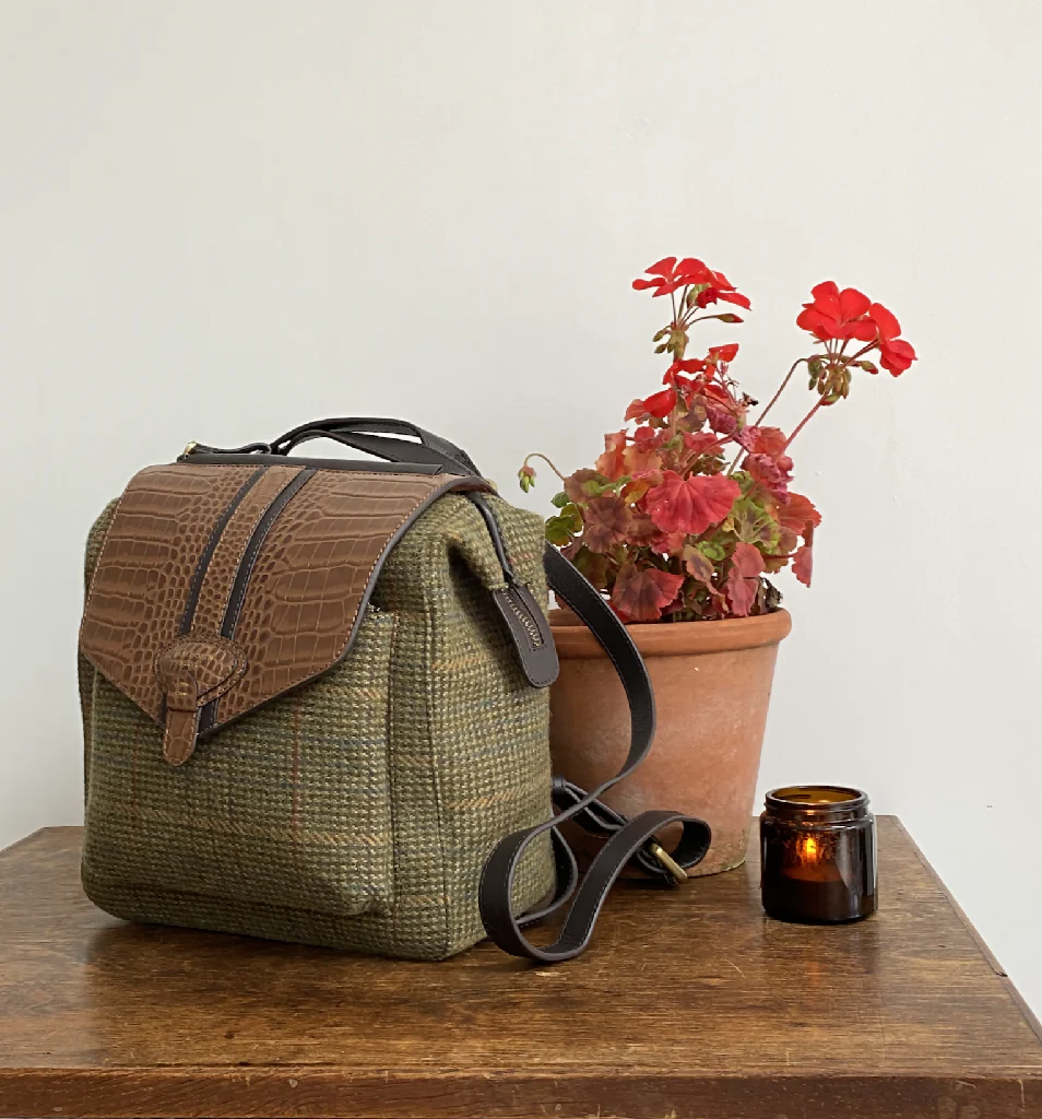 Bramham Tweed Rucksack - Image 9