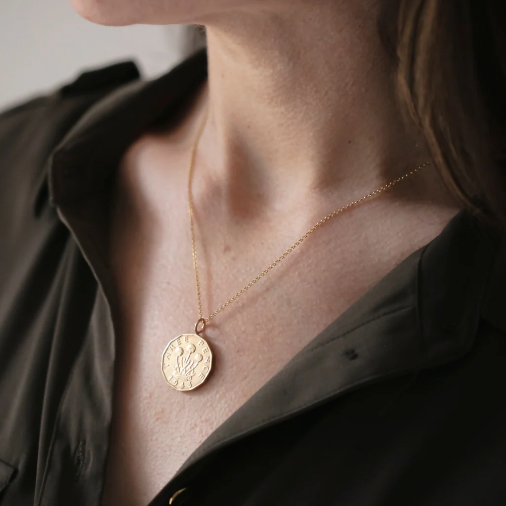 British Thrift Plant Coin Necklace - Image 4