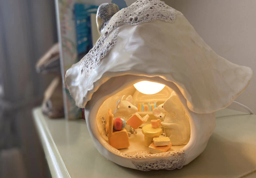 British Woodland Wildlife Table Lamp - #015 - Image 4