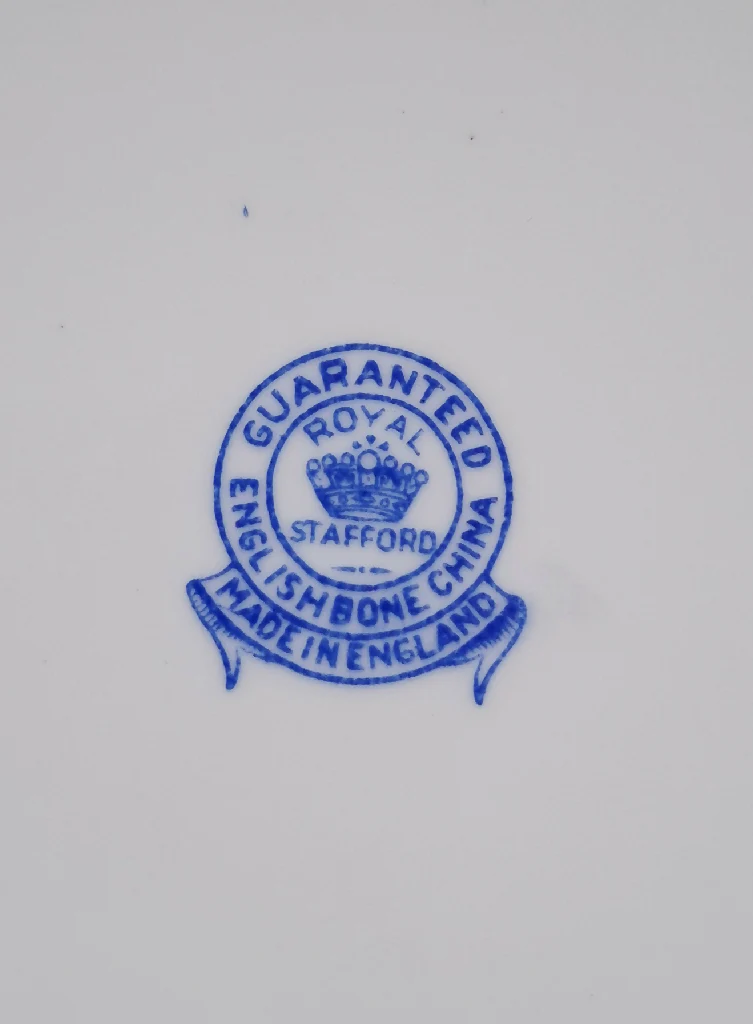 Broken China Forget-Me-Not Pendant - Image 2