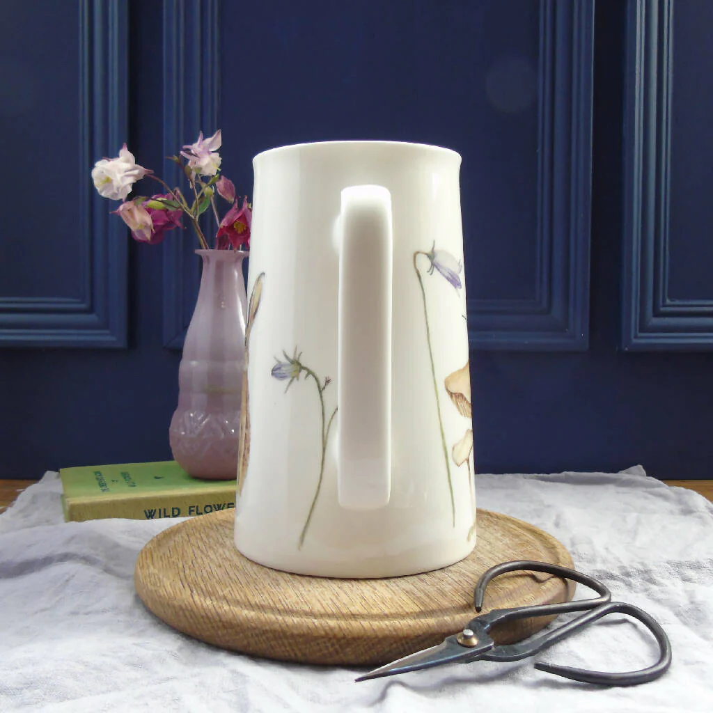 Brown Hare Bone China Two Pint Jug - Image 5