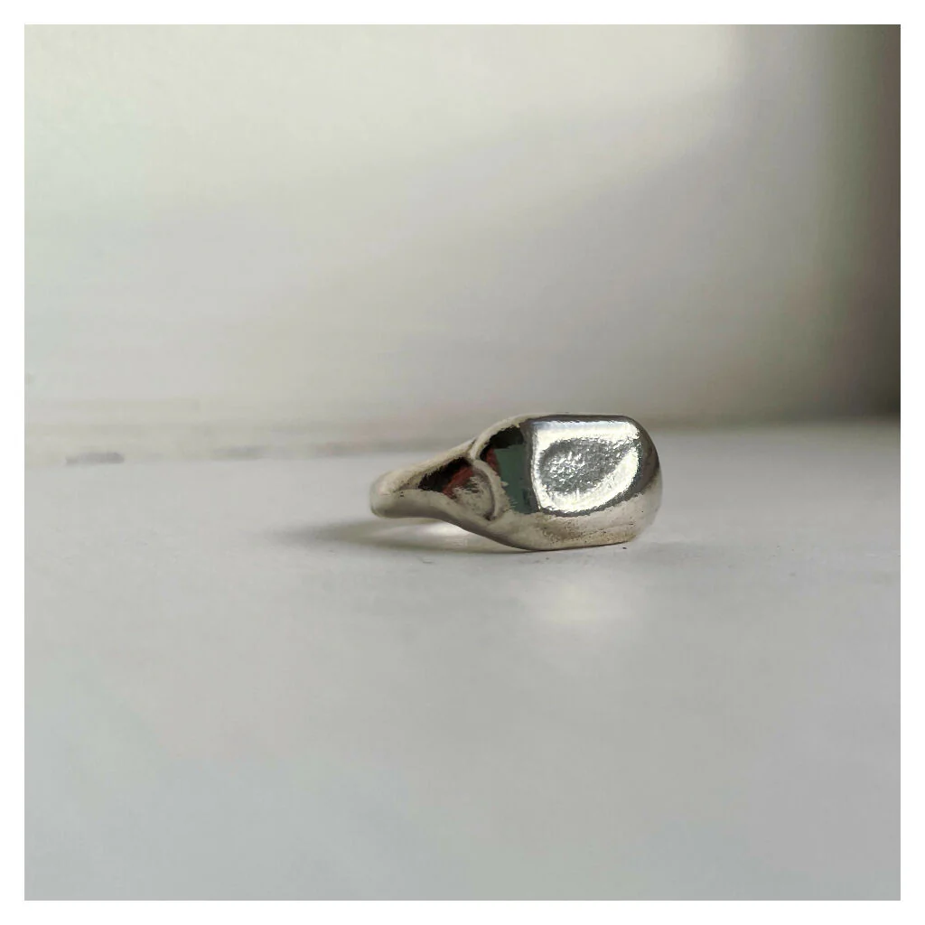 BRUISED Signet Ring .3 - Image 2