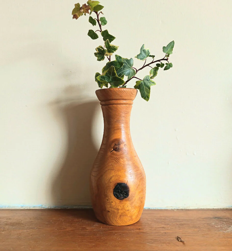 Bud vase - Mulberry wood - Image 2