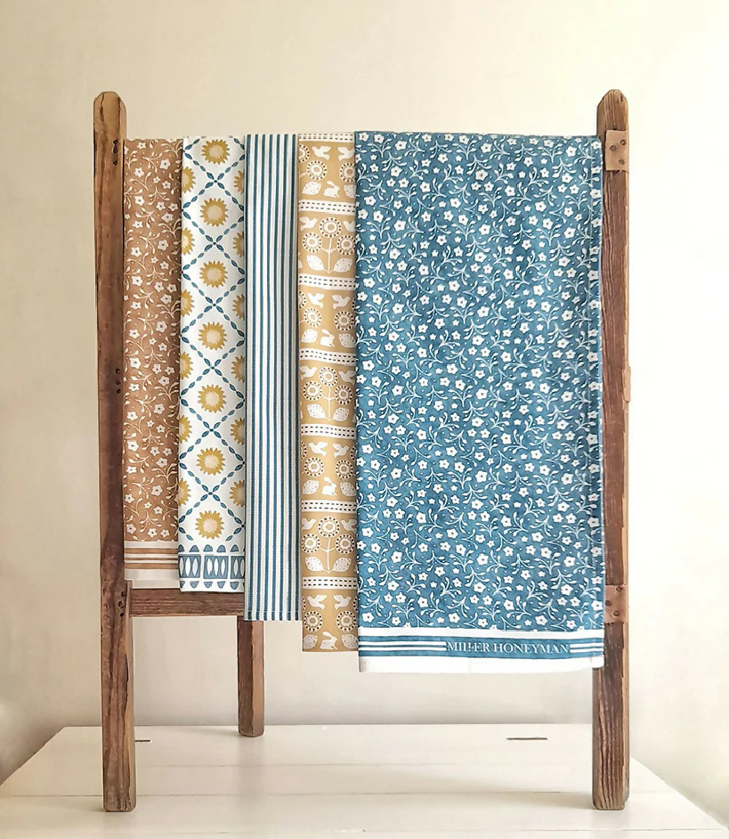 Bunny & Bird Organic Cotton Tea Towel in Straw - Image 3