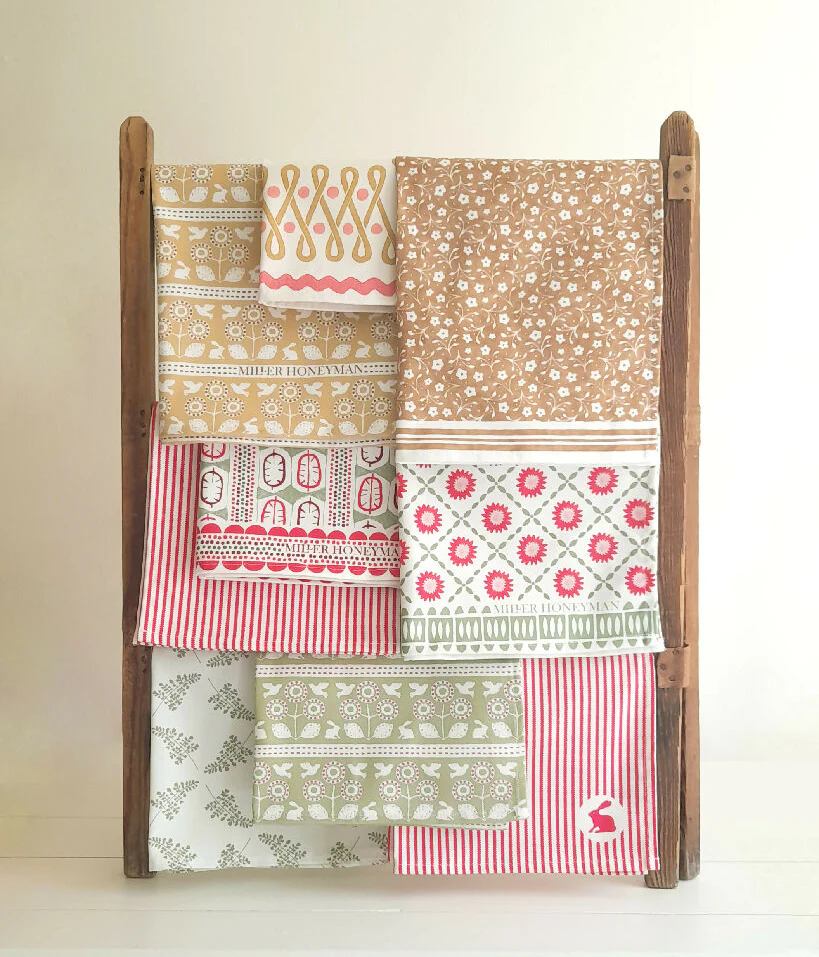 Bunny & Bird Organic Cotton Tea Towel in Straw - Image 4