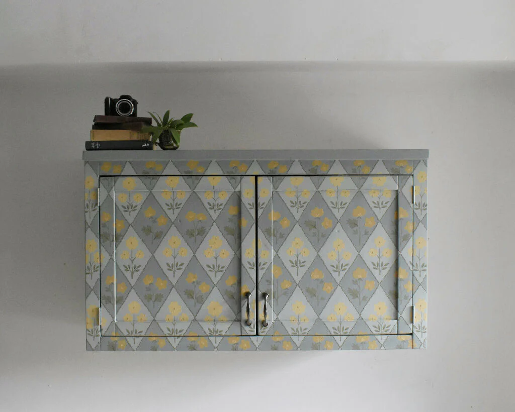 'Buttercup' Decorative Pine Wall Cabinet