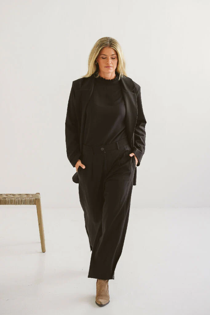 Carmen Ponte Boyfriend Blazer - Image 2