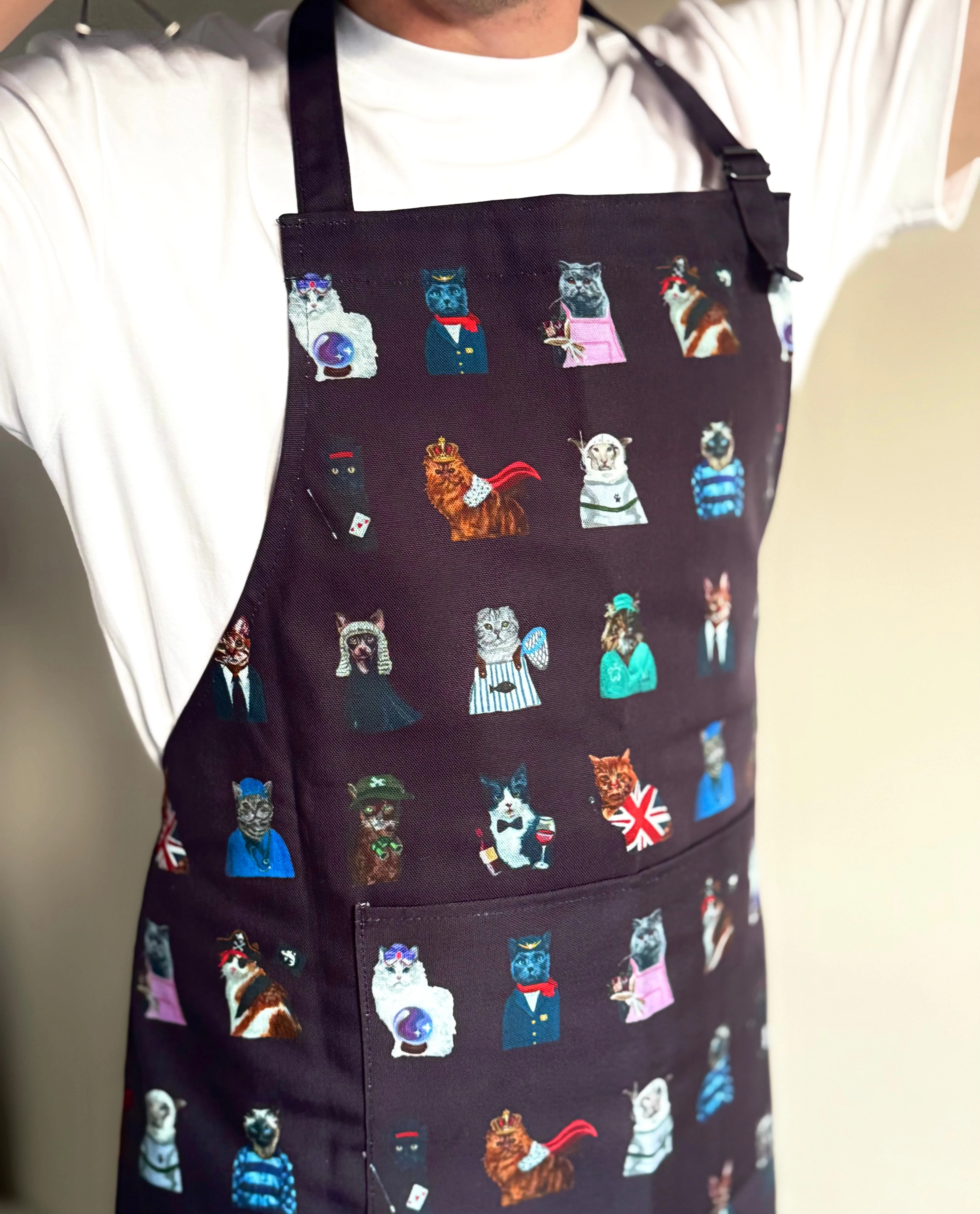 CATS 100% Cotton Apron - Image 6