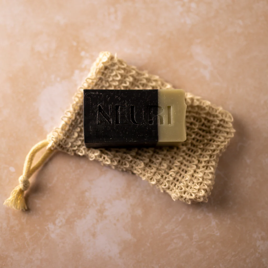 Cedar Vetiver & Cedarwood Body Wash Bar with Charcoal & Clay - Image 3