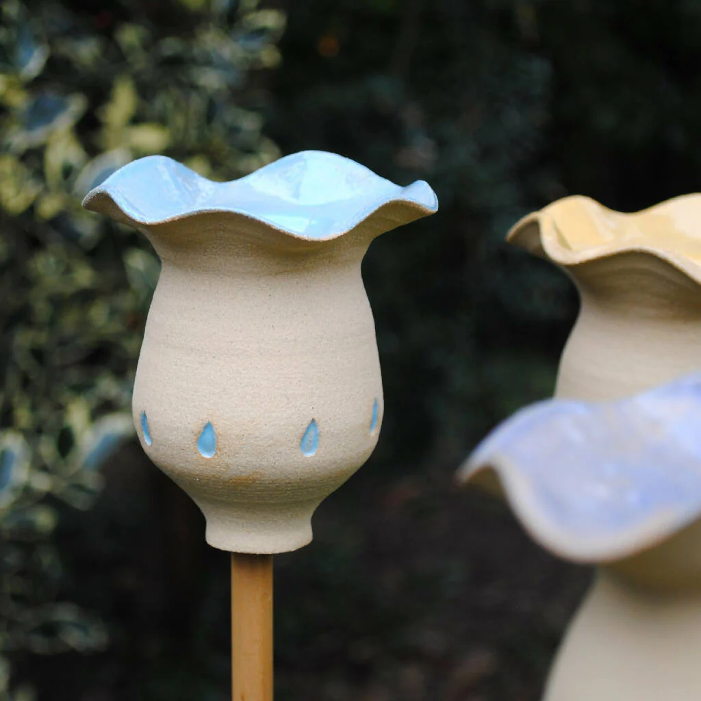 Ceramic Poppy Seed Head in Six Colour Options - Image 8