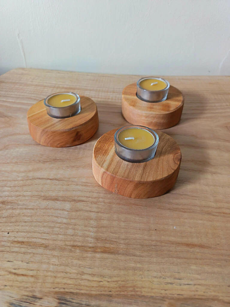 Cherry wood tea light holders - Image 4