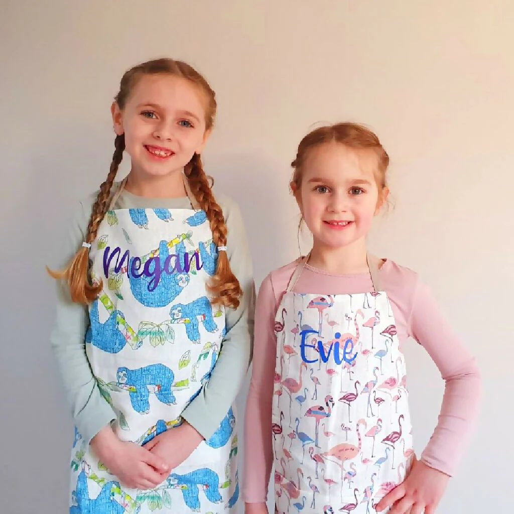 Children's Linen Aprons - Animal Designs - Image 10