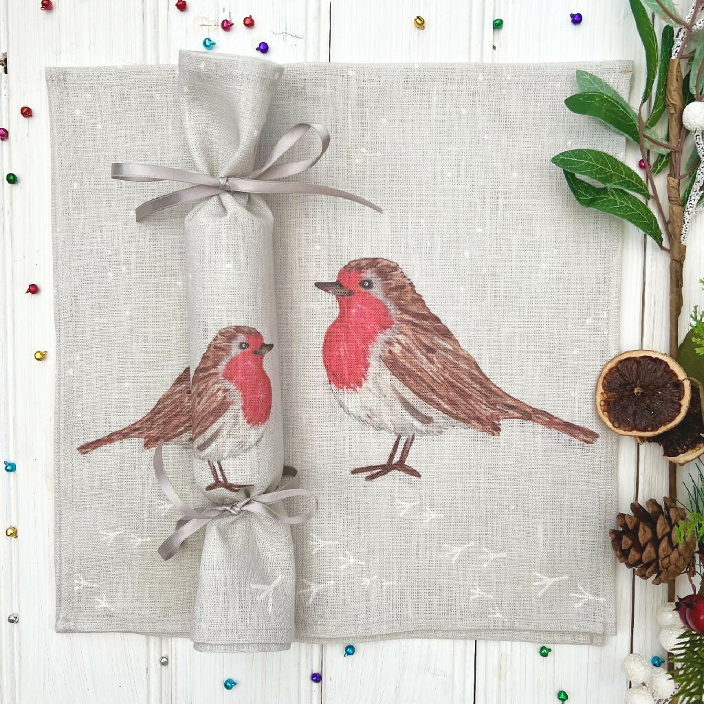 Christmas Linen Napkin Crackers - Little Red Robins - Image 2