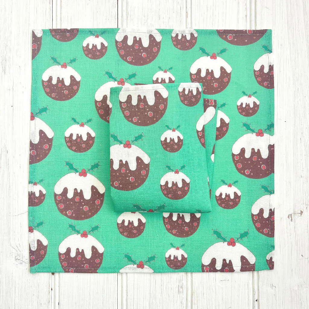 Christmas Pudding Linen Napkins - Image 2