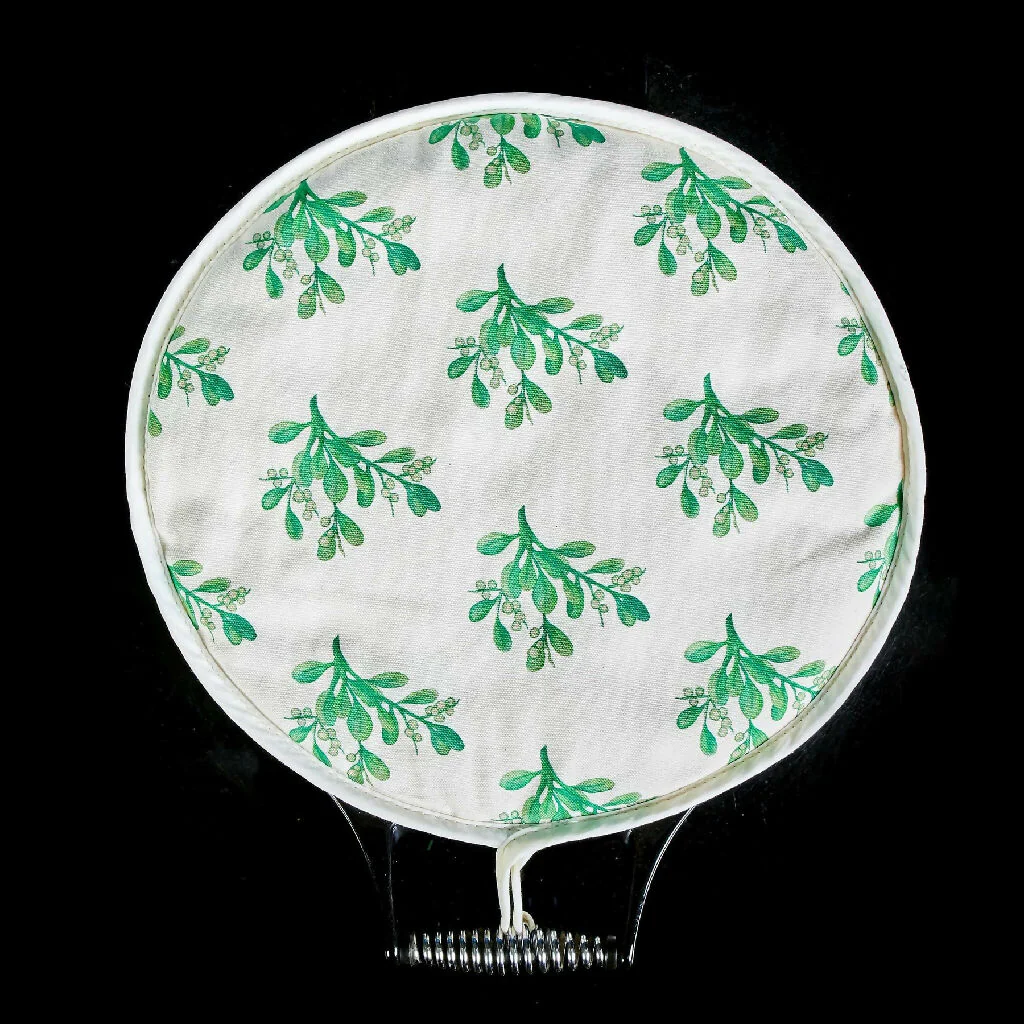 CHRISTMAS RANGE-TOP PADS - MISTLETOE - Image 2