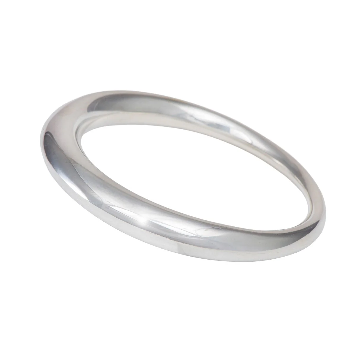Chunky Silver Round Bangle with a Graduated Tapered Design - Image 2